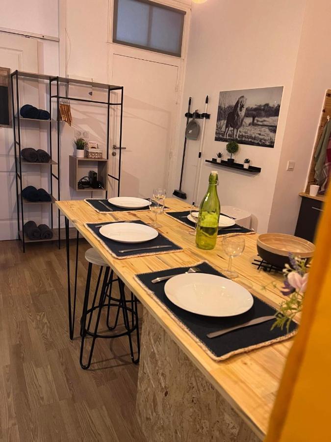 Charmant Appartement Climatise Aux Pieds De La Cite Каркассонн Екстер'єр фото