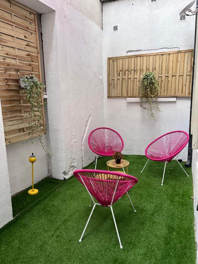 Charmant Appartement Climatise Aux Pieds De La Cite Каркассонн Екстер'єр фото
